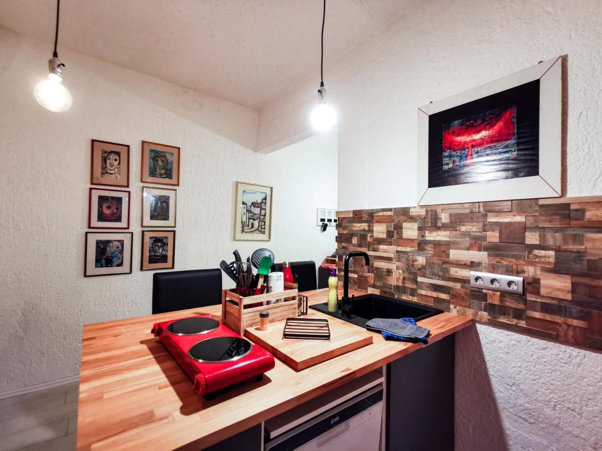 Apartments & Studio Pekica 로비니 외부 사진